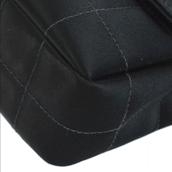 SOLD Authentic Chanel Mini Chocolate Bar Quilted Bag - Picture 5 of 12